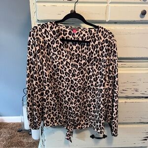Vince Camuto Animal Print Blouse - Black and Cream. Size XL, NWT.